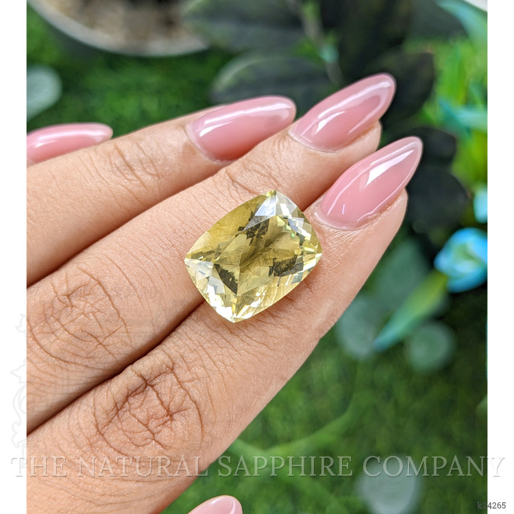 10.59 Ct. Yellow Quartz
