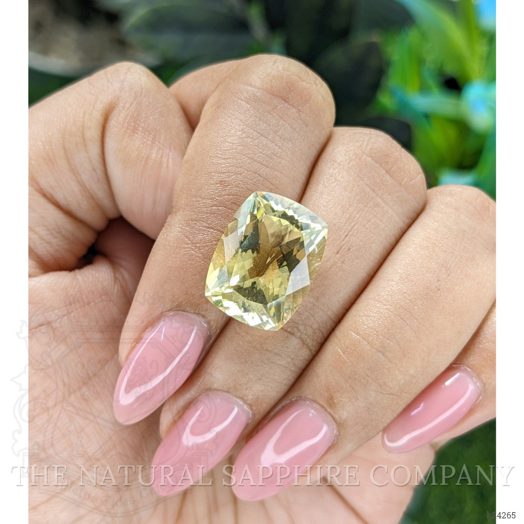 10.59 Ct. Yellow Quartz