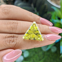 12.47 Ct. Lemon Quartz Life Style