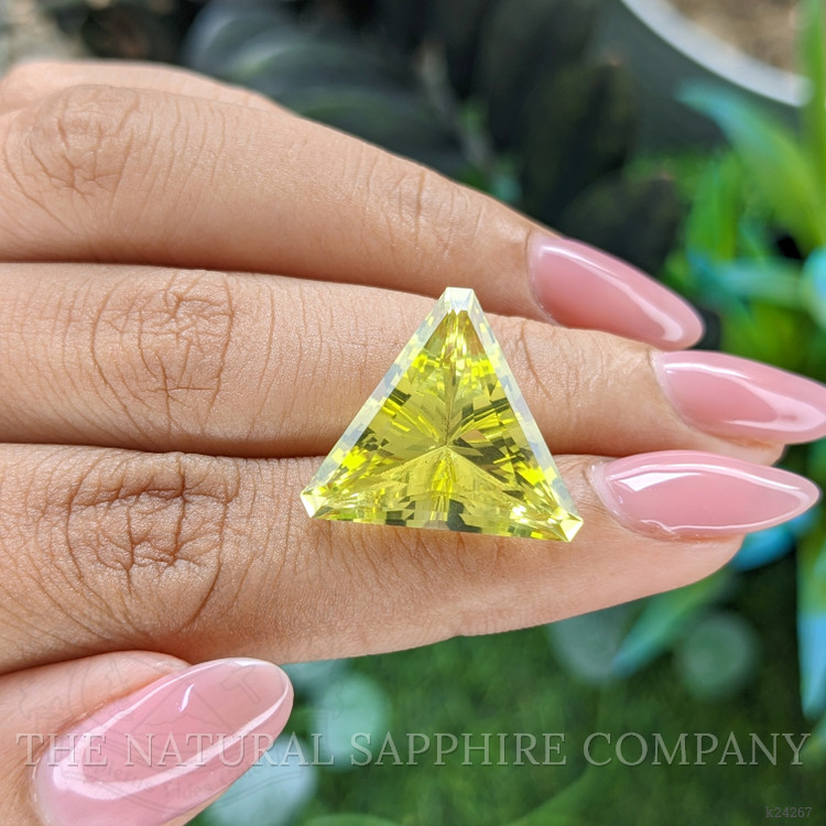 12.47 Ct. Lemon Quartz