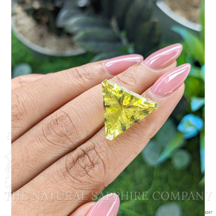 12.47 Ct. Lemon Quartz