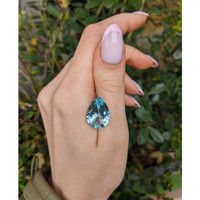 11.38 Ct. Blue Aquamarine from Brazil Life Style