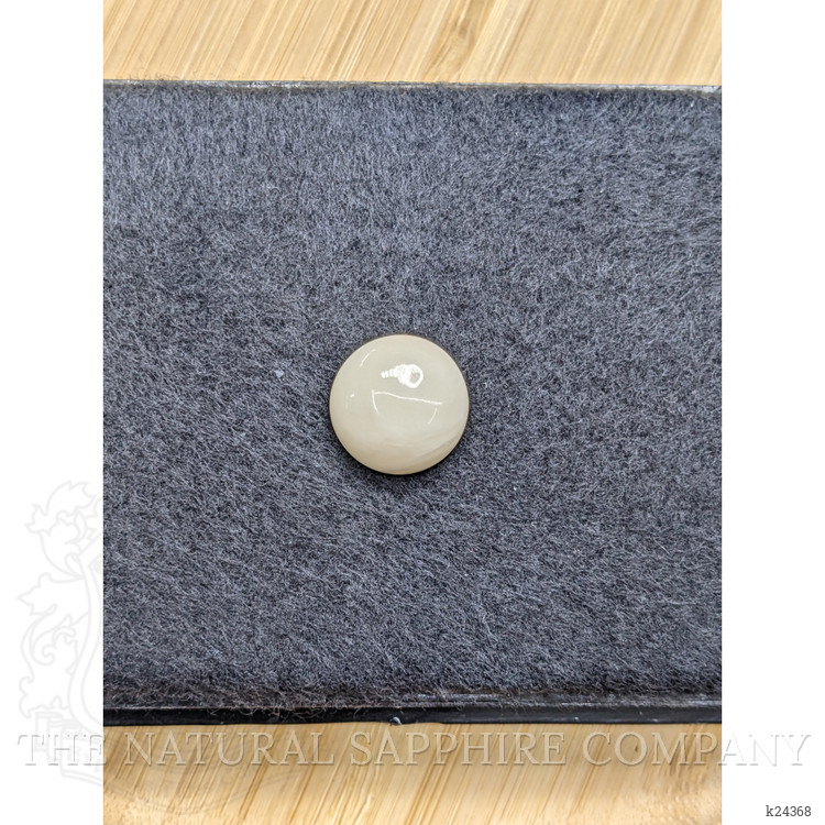 11.81 Ct. Salmon and White Cabochon Coral from Italy