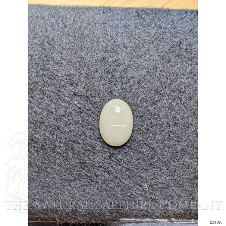 4.28 Ct. Salmon and White Cabochon Coral from Italy