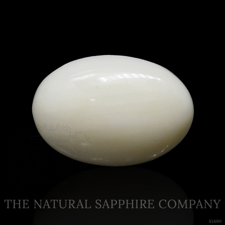 4.69 Ct. Salmon and White Cabochon Coral from Italy