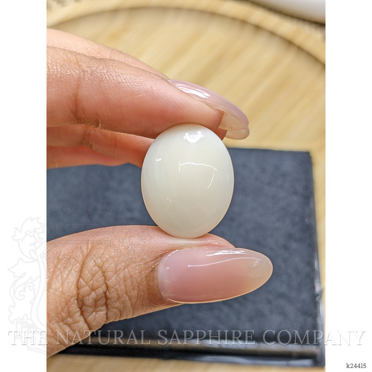 9.99 Ct. Salmon and White Cabochon Coral from Italy