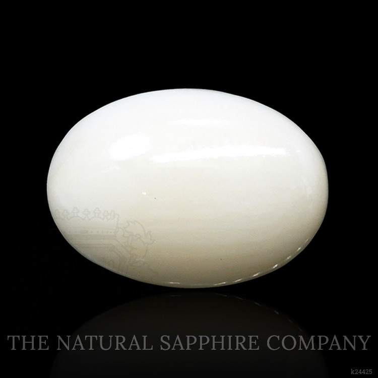 4.95 Ct. Salmon and White Cabochon Coral from Italy