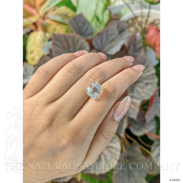 8.43 Ct. White Topaz from Ceylon (Sri Lanka)