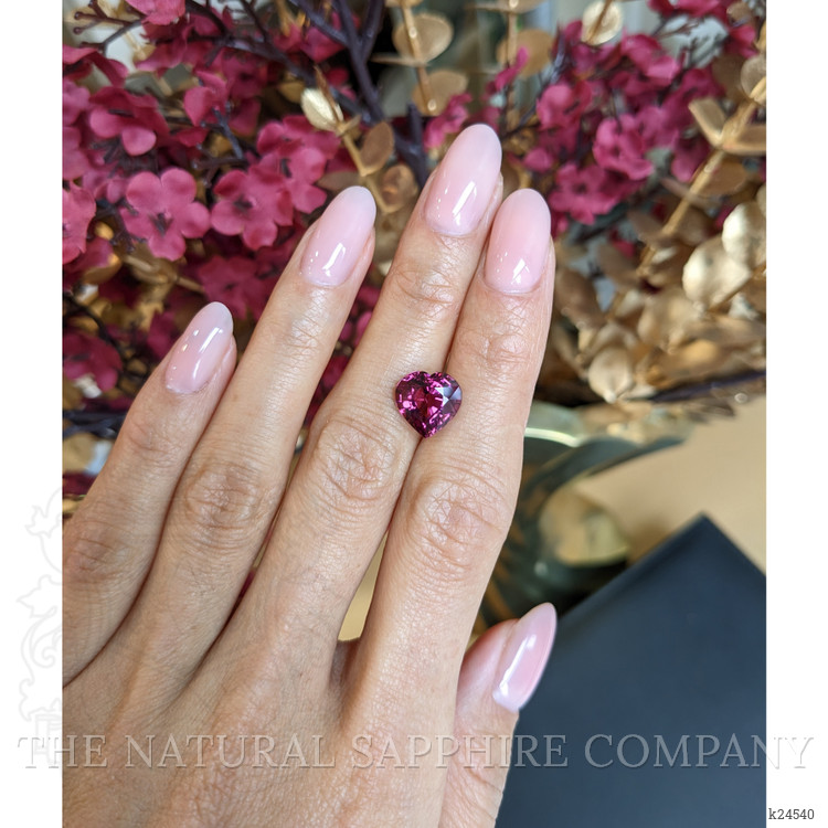 4.47 Ct. Purplish Pink Rhodolite Garnet from Ceylon (Sri Lanka)