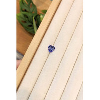 1.83 Ct. Violetish Blue Tanzanite from Tanzania Life Style