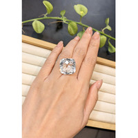 25.81 Ct. White Topaz from Brazil Life Style