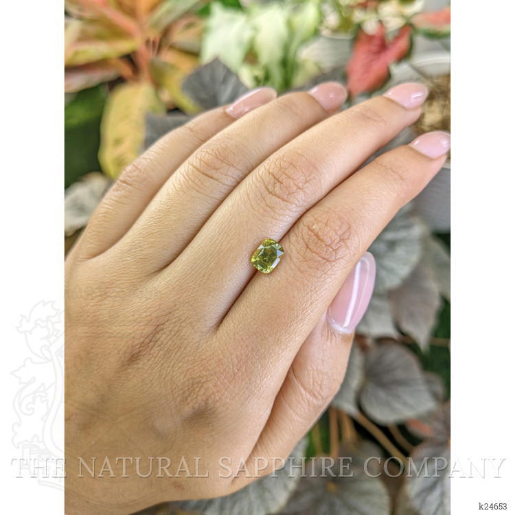 1.54 Ct. Yellowish Green Chrysoberyl from Ceylon (Sri Lanka)
