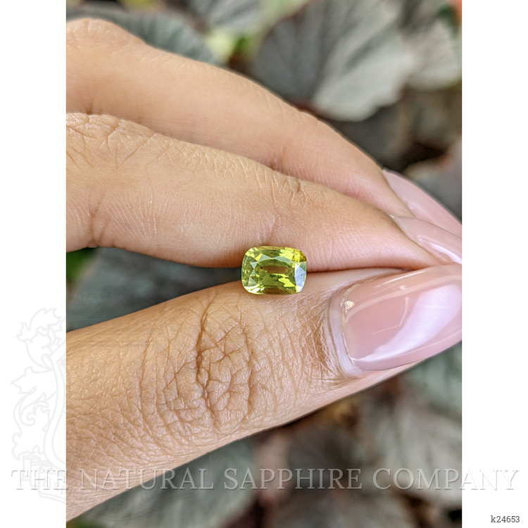 1.54 Ct. Yellowish Green Chrysoberyl from Ceylon (Sri Lanka)