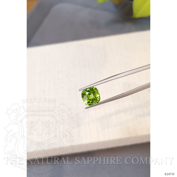 3.96 Ct. Green (Lime Green) Peridot from Pakistan