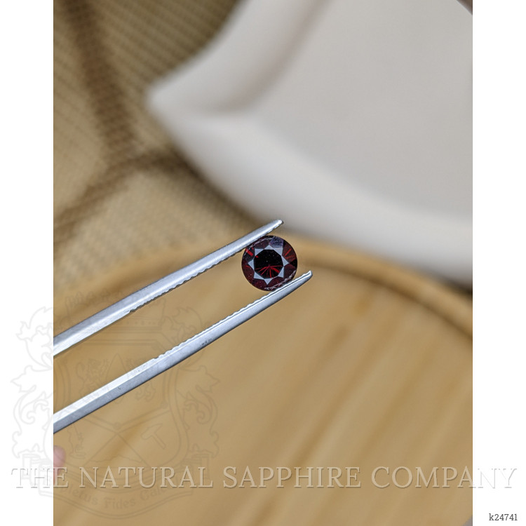0.98 Ct. Red Garnet from Ceylon (Sri Lanka)