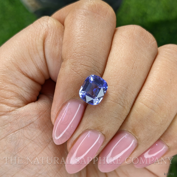 3.05 Ct. Violet Tanzanite from Tanzania