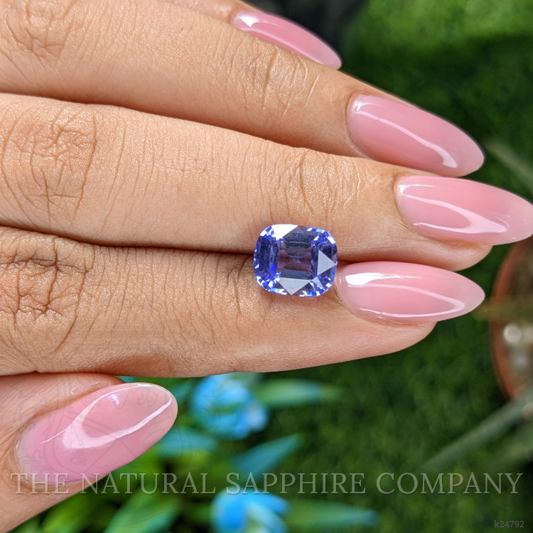 3.05 Ct. Violet Tanzanite from Tanzania