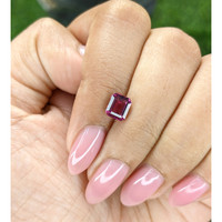 1.38 Ct. Purplish Pink Garnet from Tanzania Life Style