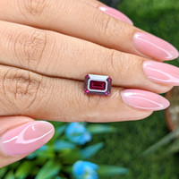 3.22 Ct. Purplish Pink Garnet from Tanzania Life Style