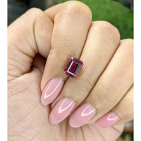 2.70 Ct. Purplish Pink Garnet from Tanzania Life Style