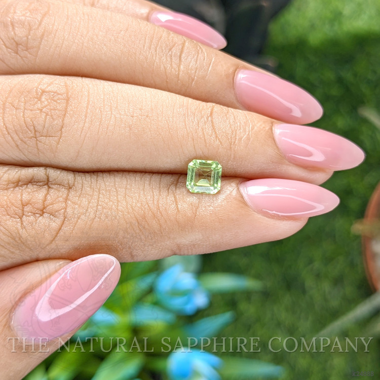 0.72 Ct. Green (Lime Green) Peridot from Tanzania