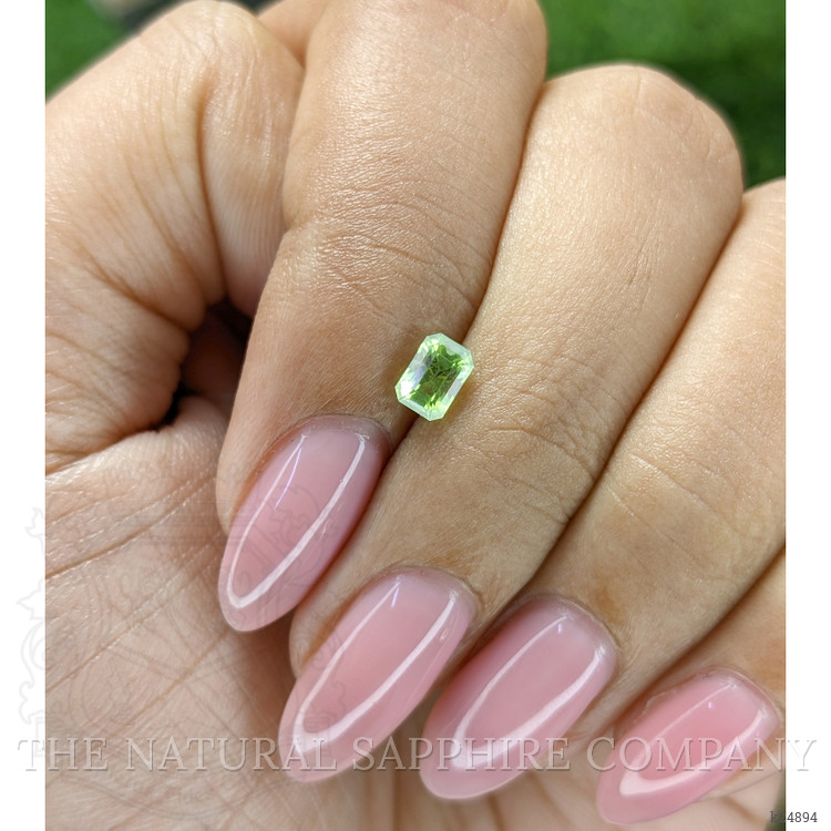 0.50 Ct. Green (Lime Green) Peridot from Tanzania