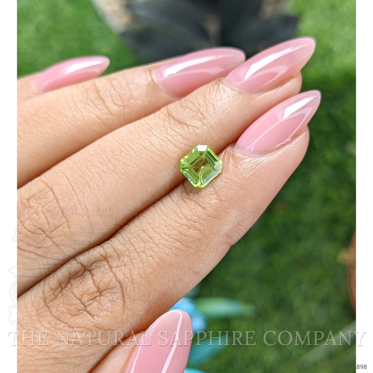 1.04 Ct. Green (Lime Green) Peridot from Tanzania