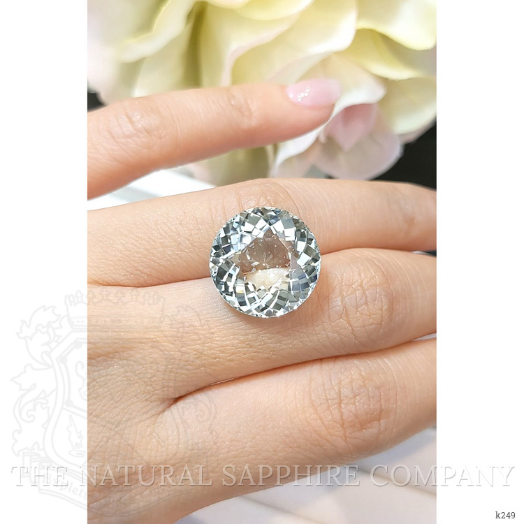 12.88 Ct. Aquamarine from Ceylon (Sri Lanka)