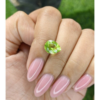 2.92 Ct. Green (Lime Green) Peridot from Tanzania Life Style