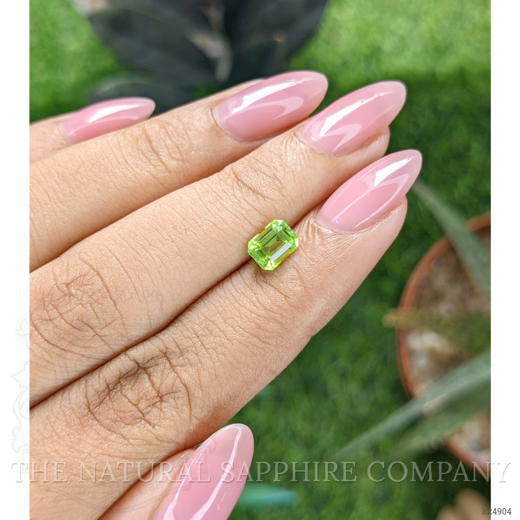 0.91 Ct. Green (Lime Green) Peridot from Tanzania