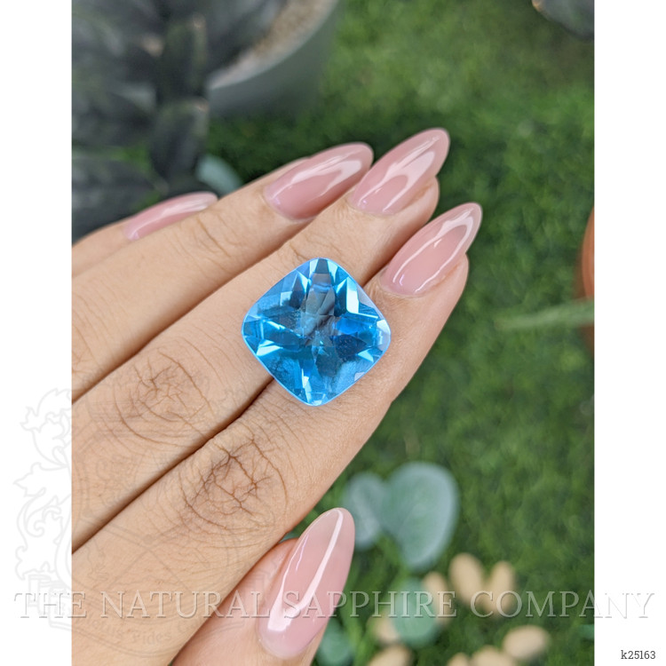 17.92 Ct. Blue Topaz from Ceylon (Sri Lanka)
