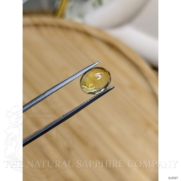 2.67 Ct. Yellow Cabochon Citrine from Ceylon (Sri Lanka)