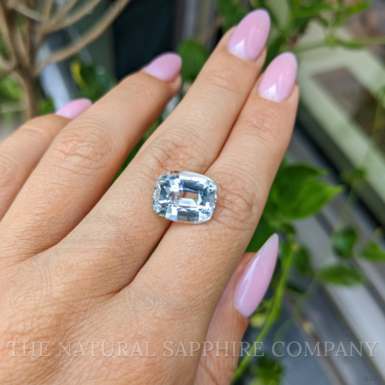 6.66 Ct. Aquamarine from Ceylon (Sri Lanka)