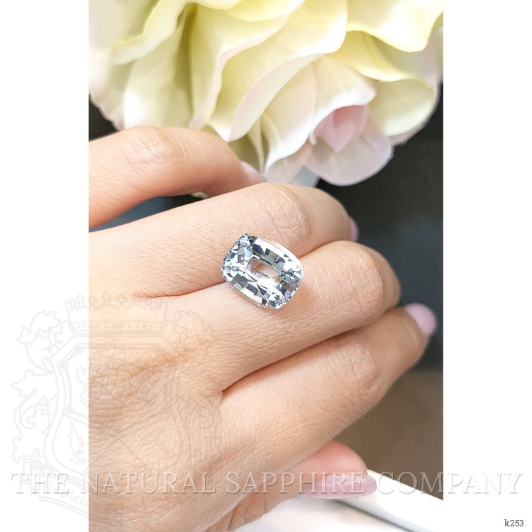 6.66 Ct. Aquamarine from Ceylon (Sri Lanka)