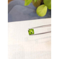 2.61 Ct. Yellowish Green Peridot from Pakistan Life Style