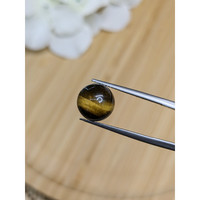 4.27 Ct. Cabochon Tiger's Eye from Ceylon (Sri Lanka) Life Style