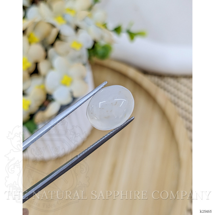 6.05 Ct. Blue Flash Cabochon Moonstone from Madagascar