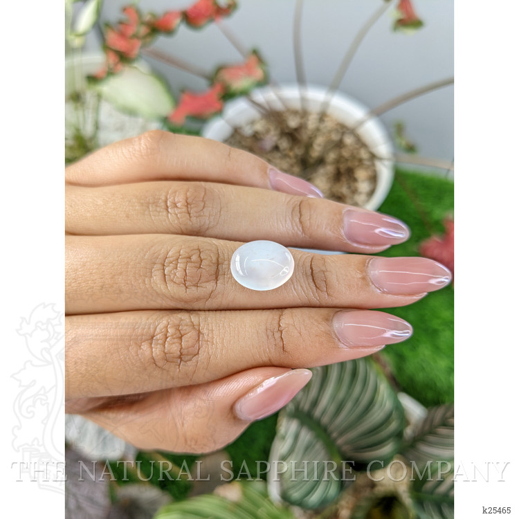 6.05 Ct. Blue Flash Cabochon Moonstone from Madagascar