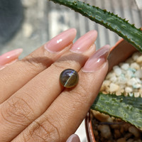 4.02 Ct. Cabochon Alexandrite from Tanzania Life Style