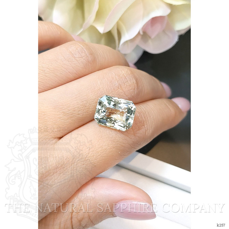 8.62 Ct. Beryl from Ceylon (Sri Lanka)