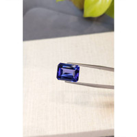 8.34 Ct. Violetish Blue Tanzanite from Tanzania Life Style