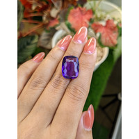 12.00 Ct. Purple Amethyst from Ceylon (Sri Lanka) Life Style
