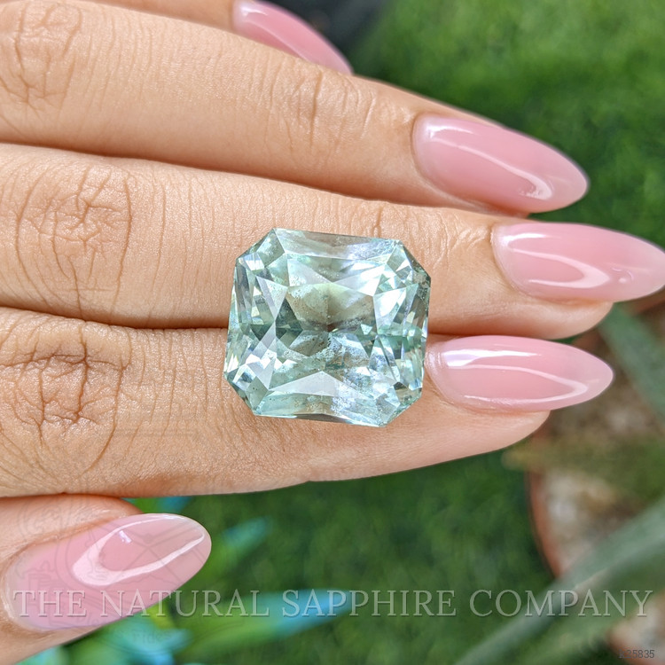 23.32 Ct. Bluish Green Aquamarine from Tanzania