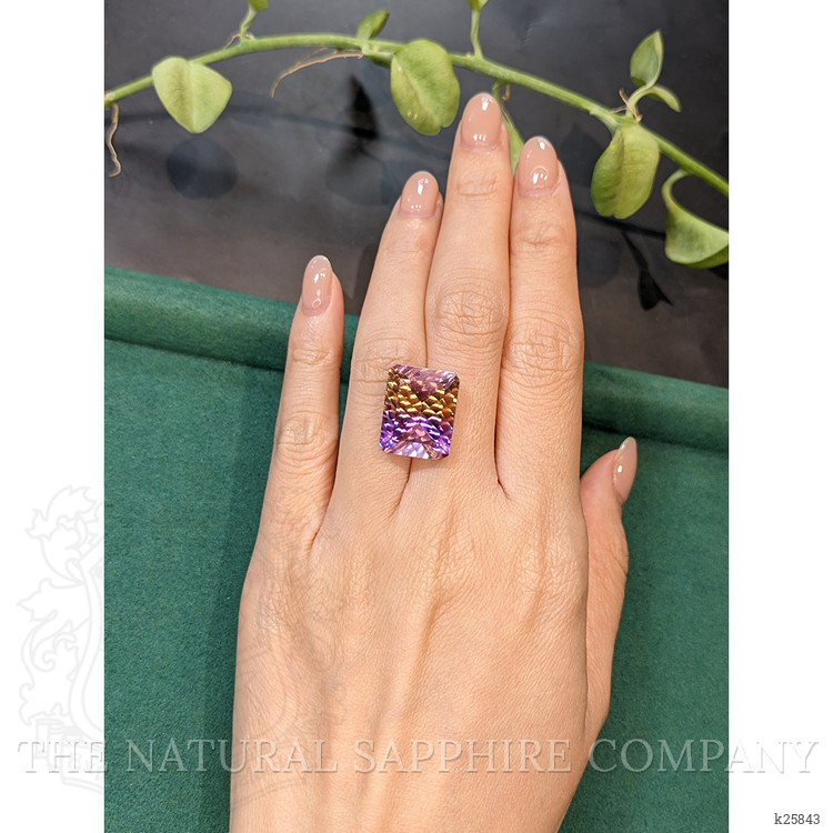 13.96 Ct. Bi Color Ametrine from Bolivia