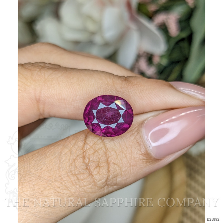 7.57 Ct. Pinkish Purple Rhodolite Garnet from Ceylon (Sri Lanka)