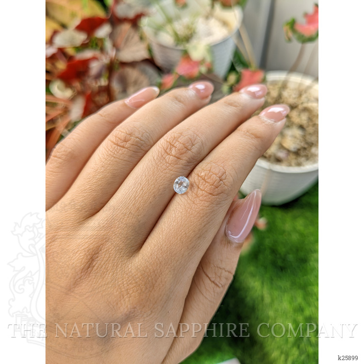 0.54 Ct. Rainbow Moonstone from Ceylon (Sri Lanka)