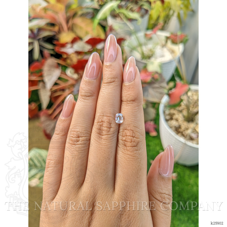 0.62 Ct. Rainbow Moonstone from Ceylon (Sri Lanka)