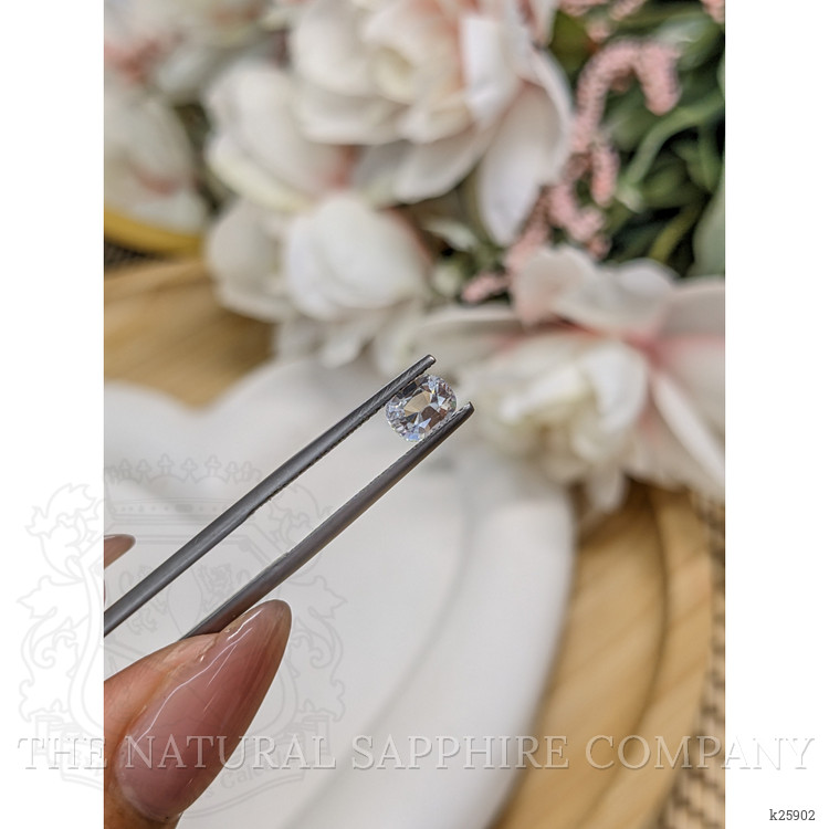 0.62 Ct. Rainbow Moonstone from Ceylon (Sri Lanka)