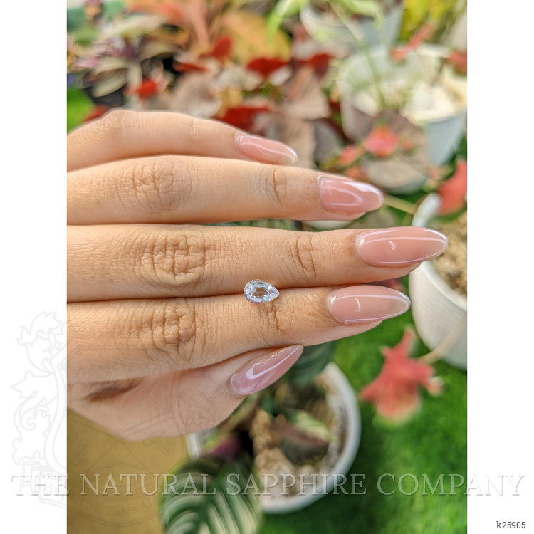 0.75 Ct. Rainbow Moonstone from Ceylon (Sri Lanka)
