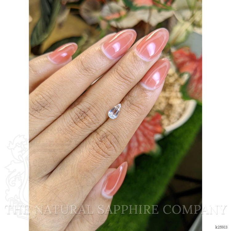 0.67 Ct. Rainbow Moonstone from Ceylon (Sri Lanka)